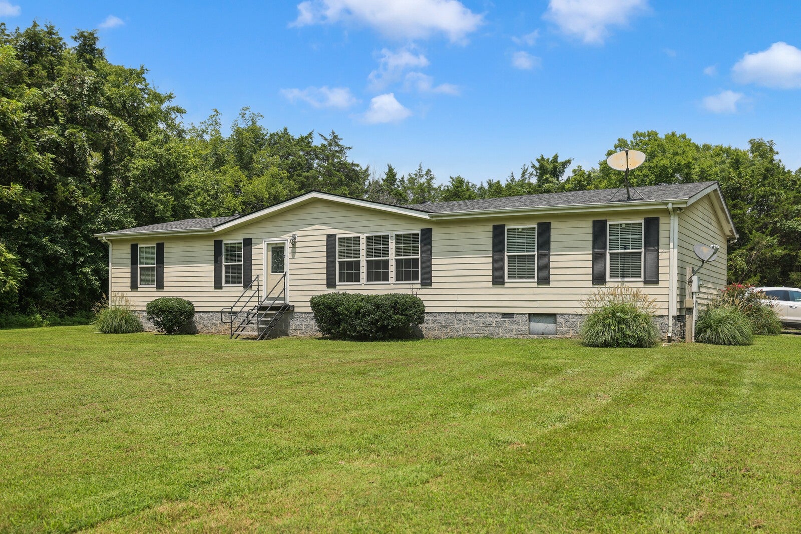 645 Jug Creek Rd