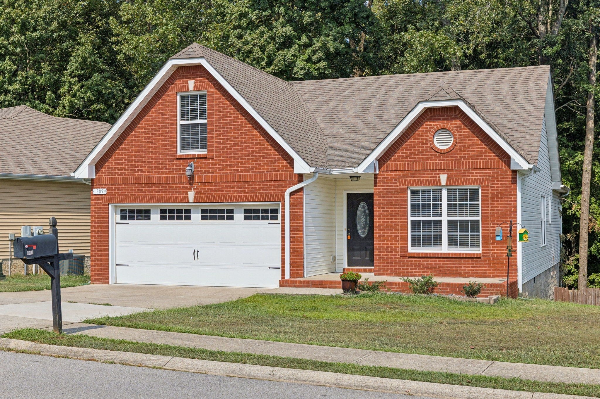 309 David Dr