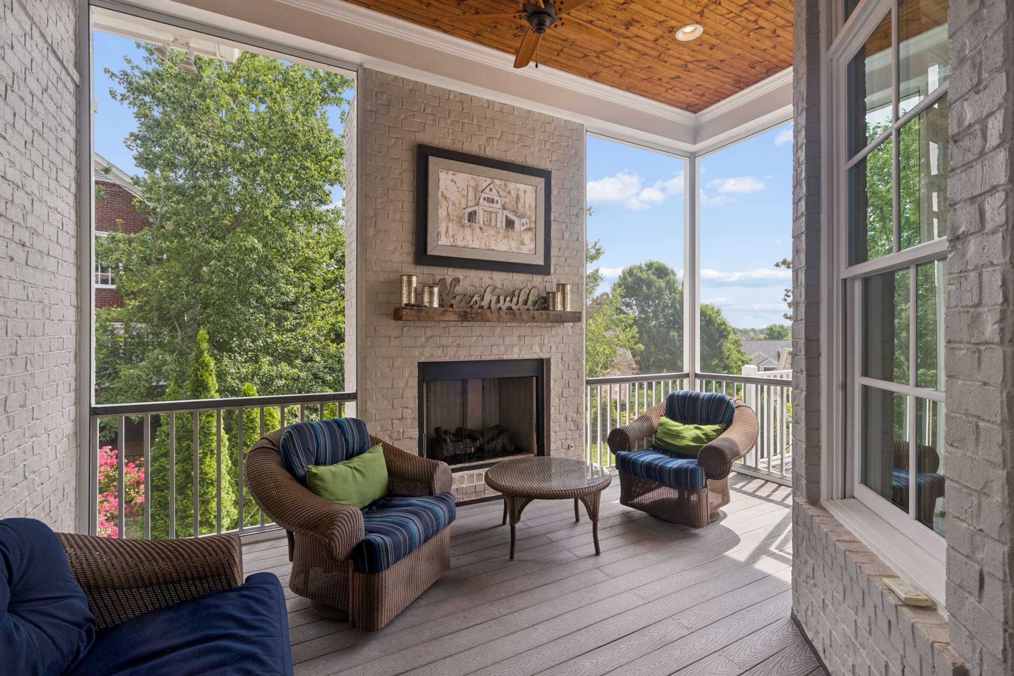 9 Winged Foot Pl