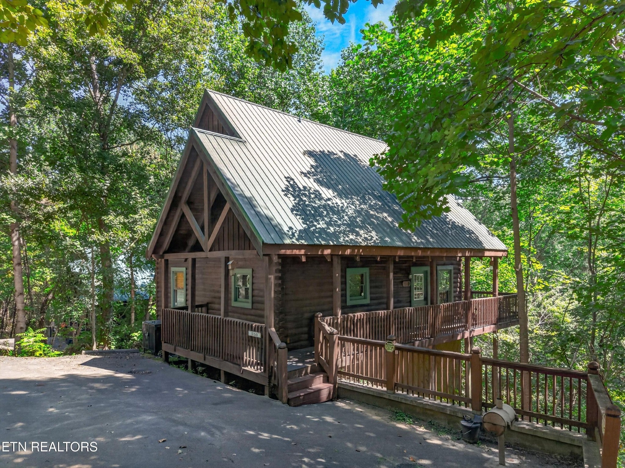 550 Wildwood Forest Way 5