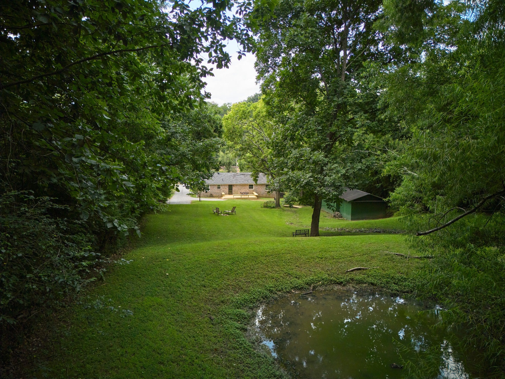 1022 Due West Ave N