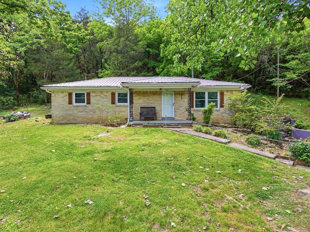 Photo 1 of 22 — 719 Hillside Dr, Gainesboro, TN 38562