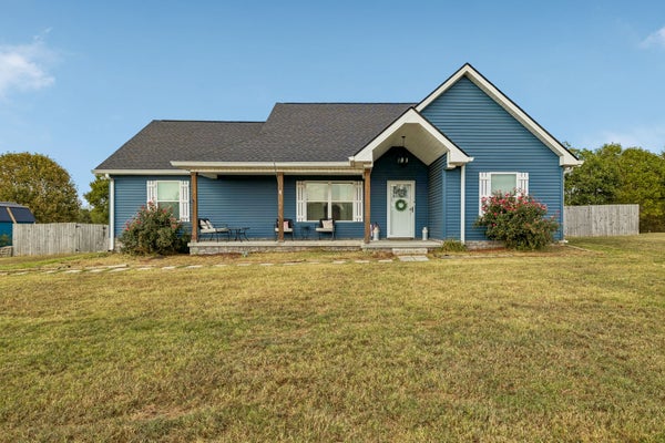 122 HUNTERS LN, WESTMORELAND, TN 37186 - Image 192fca68eab2fbf1c3ad788bf2a525f1/1846115911