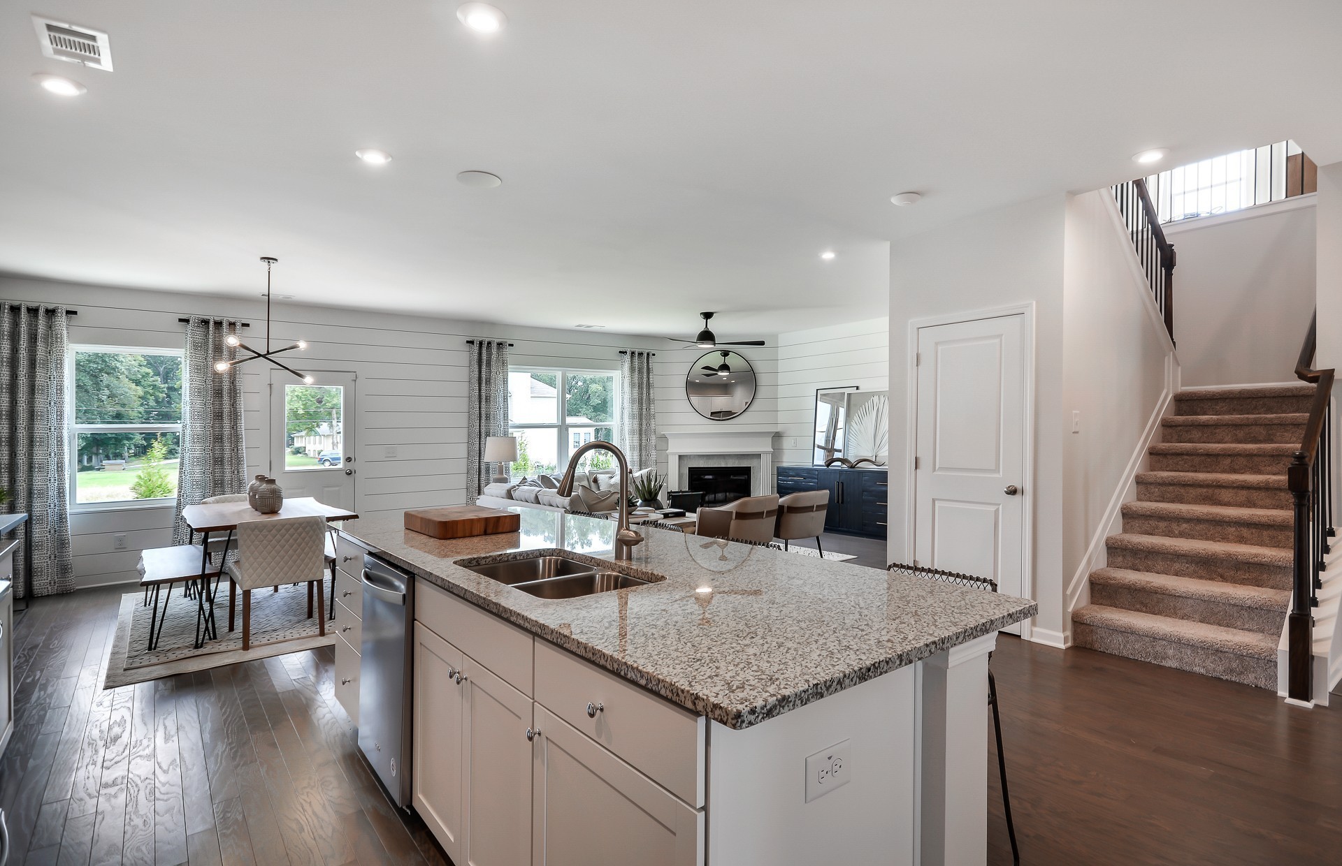 211 Land Breeze Drive