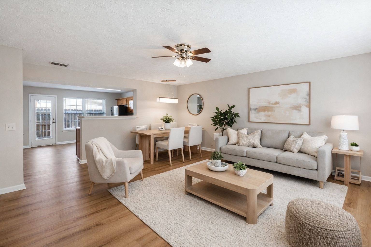 8007 Mickey Katz Cir