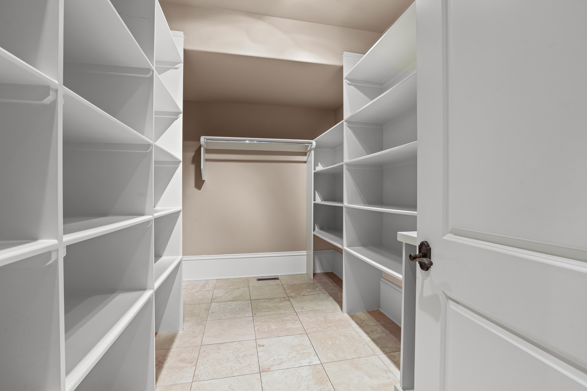 Brentwood, Tennessee 37027, United States, 6 Bedrooms Bedrooms, ,8 BathroomsBathrooms,Residential,Active,96839