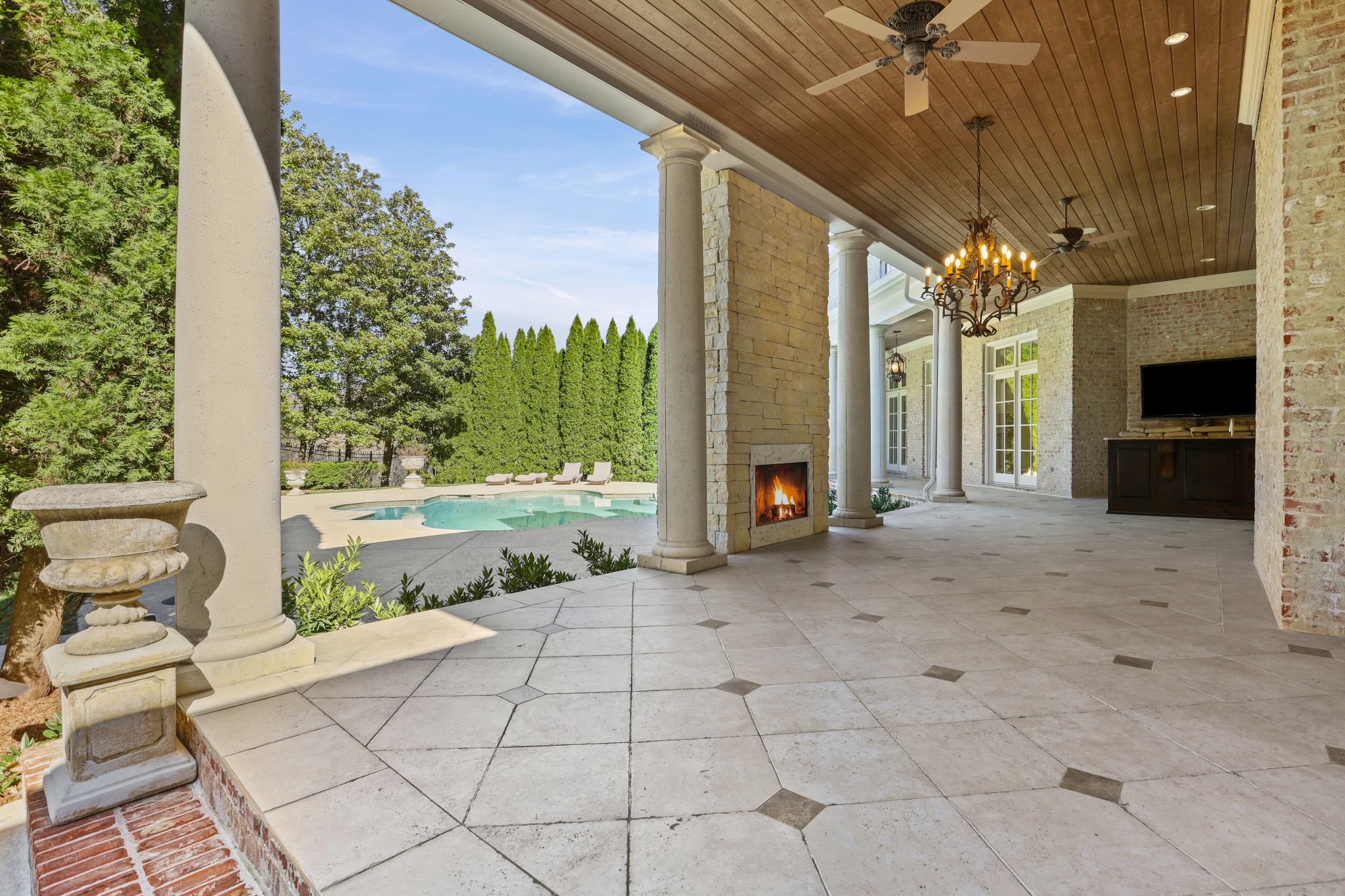 Brentwood, Tennessee 37027, United States, 6 Bedrooms Bedrooms, ,8 BathroomsBathrooms,Residential,Active,96839