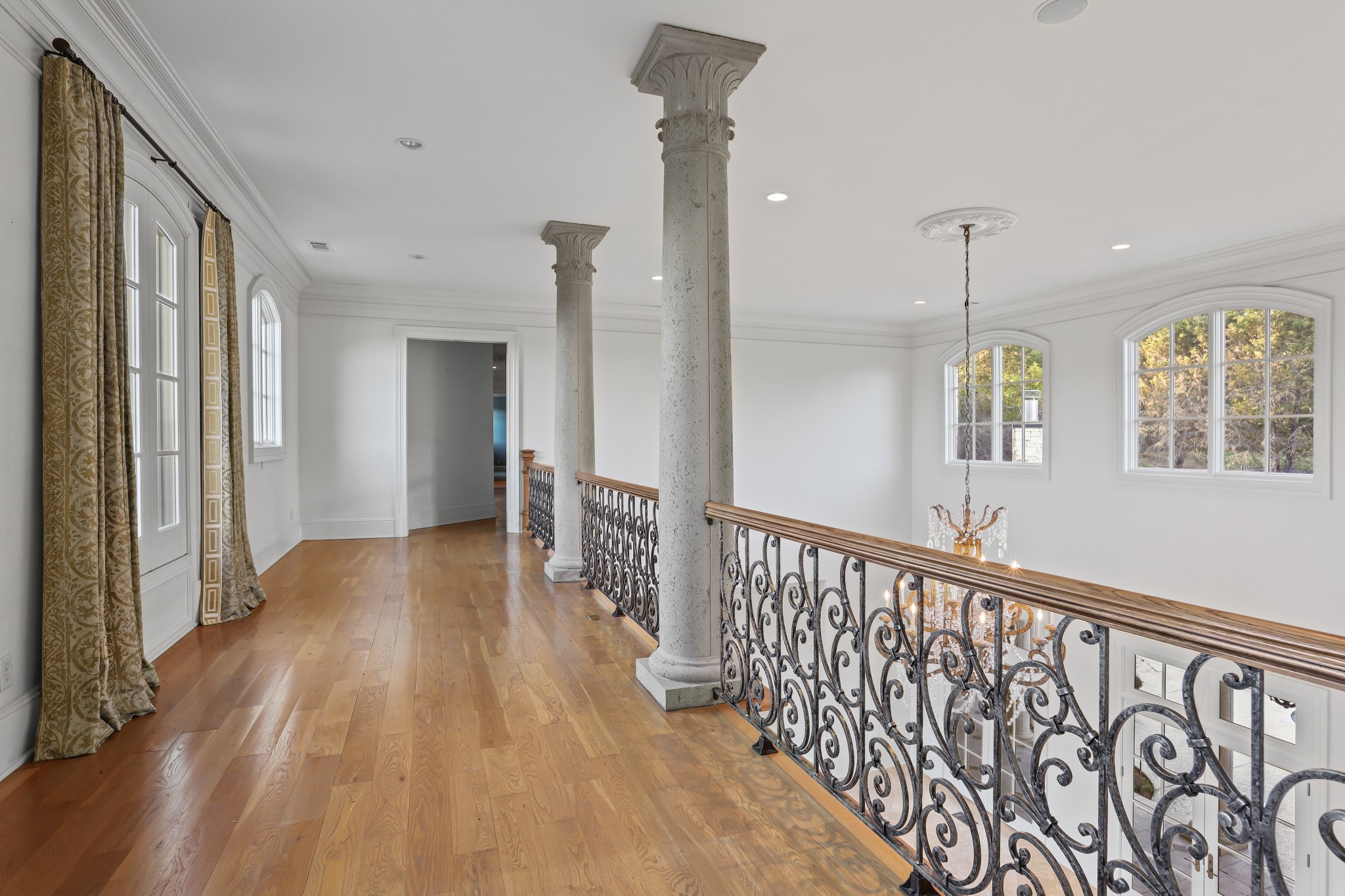 Brentwood, Tennessee 37027, United States, 6 Bedrooms Bedrooms, ,8 BathroomsBathrooms,Residential,Active,96839