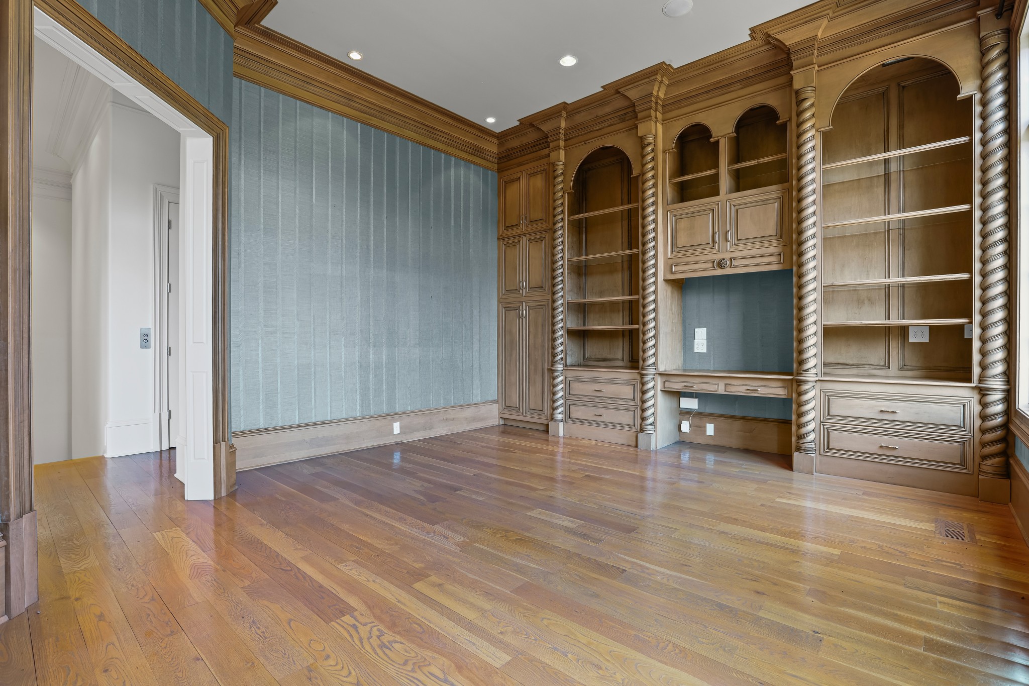 Brentwood, Tennessee 37027, United States, 6 Bedrooms Bedrooms, ,8 BathroomsBathrooms,Residential,Active,96839