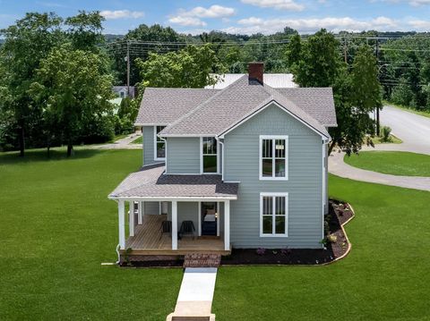 414 West College Street Dickson TN 37055