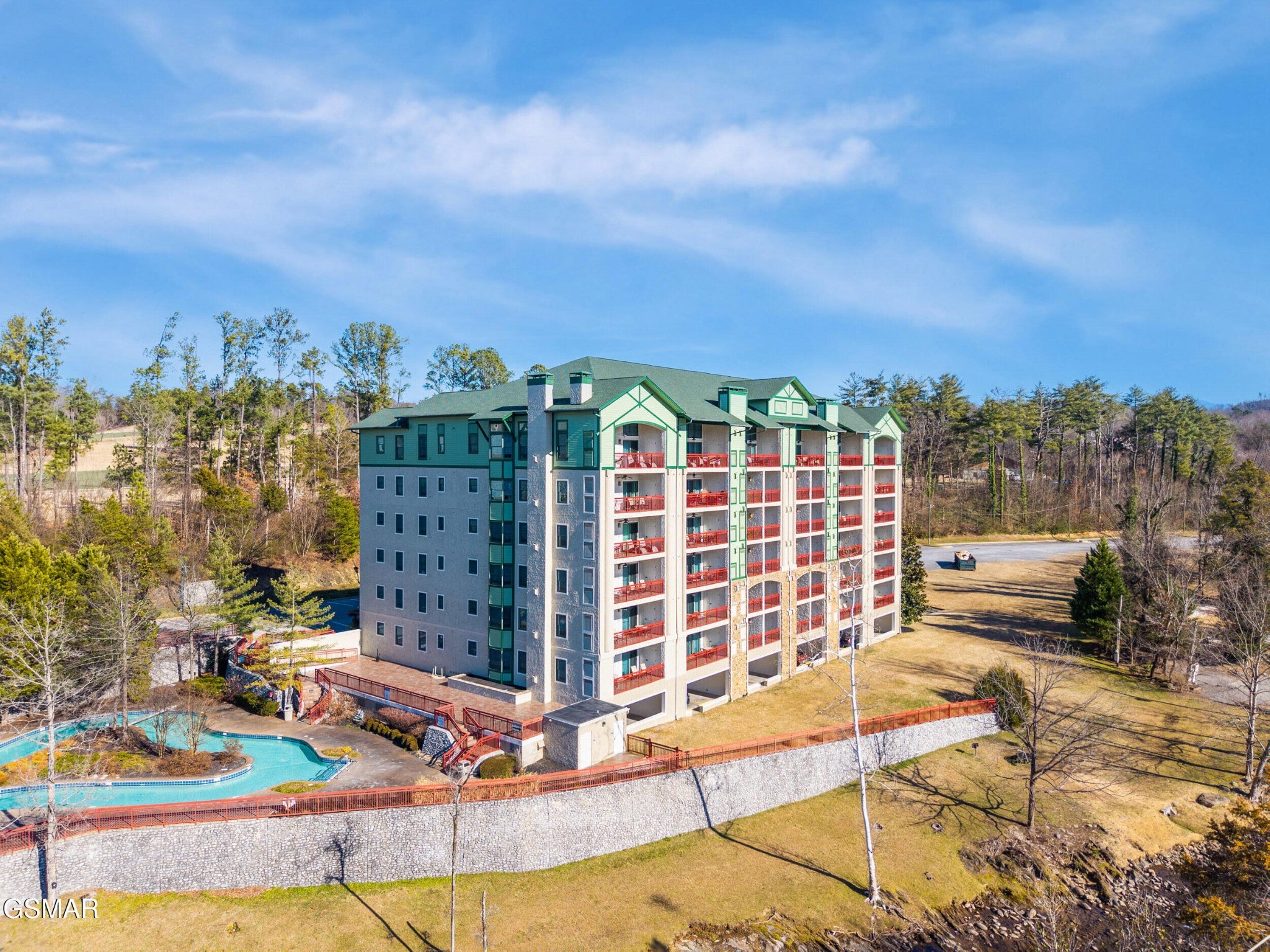 212 Dollywood Lane 436