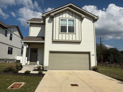 700 Caraway Ln 1 Nashville TN 37211