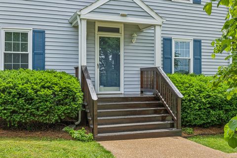 838 Hillside Dr Springfield TN 37172
