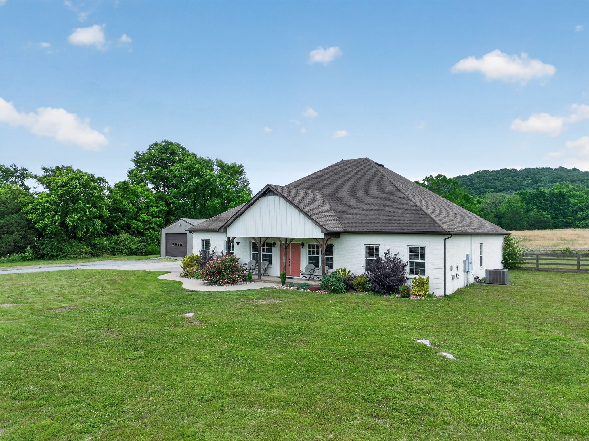 2130 Stewart Creek Rd