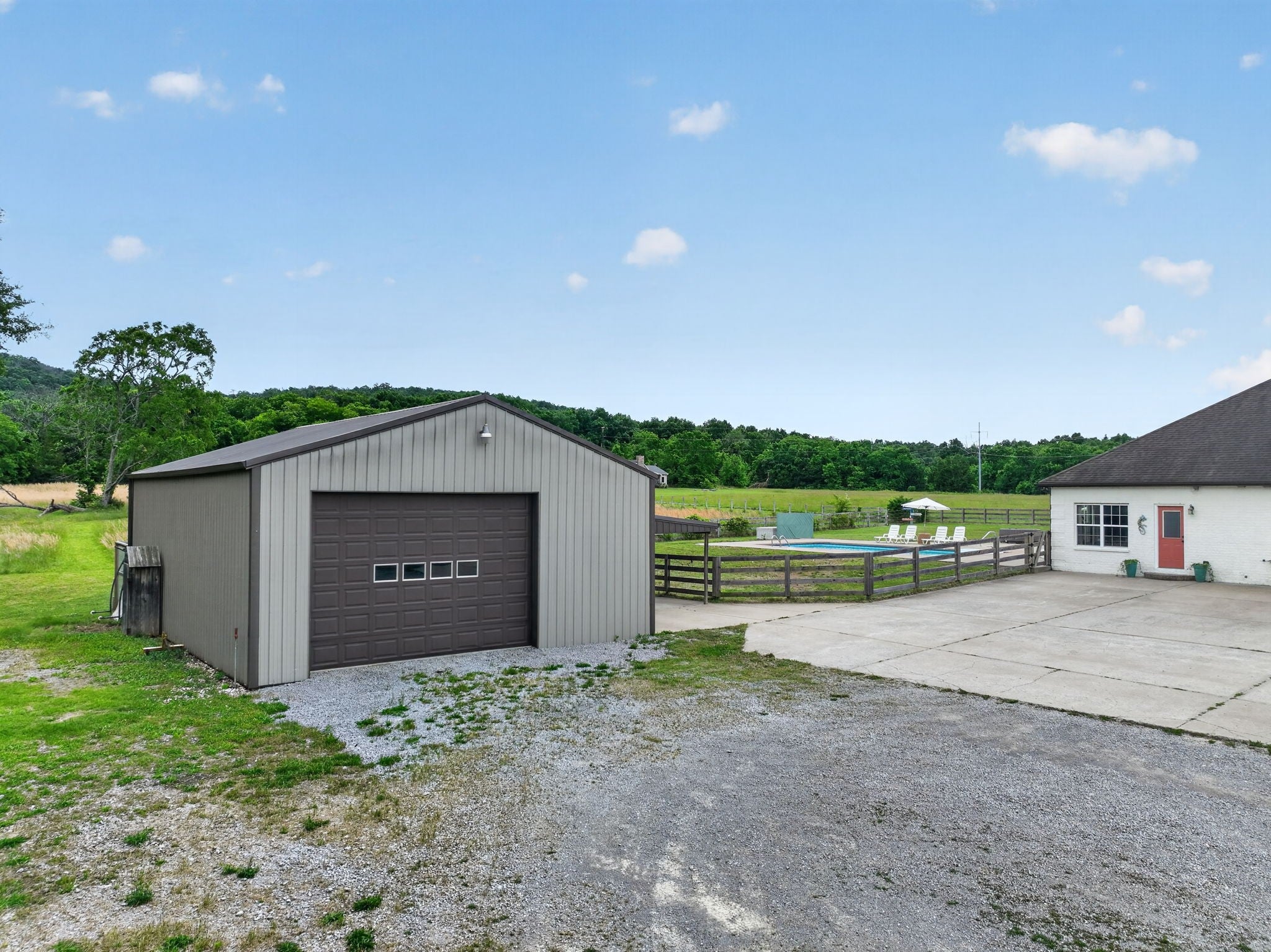 2130 Stewart Creek Rd