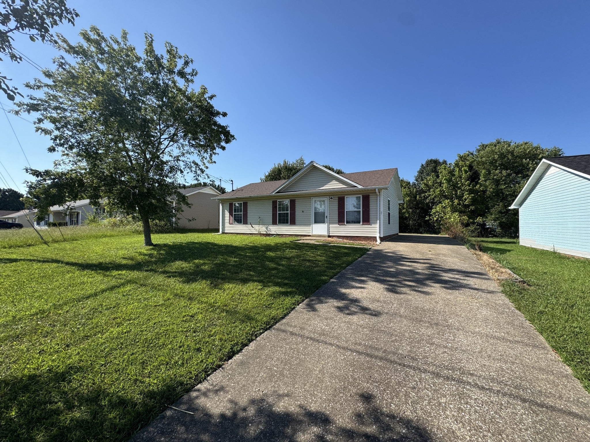 405 Eddy St