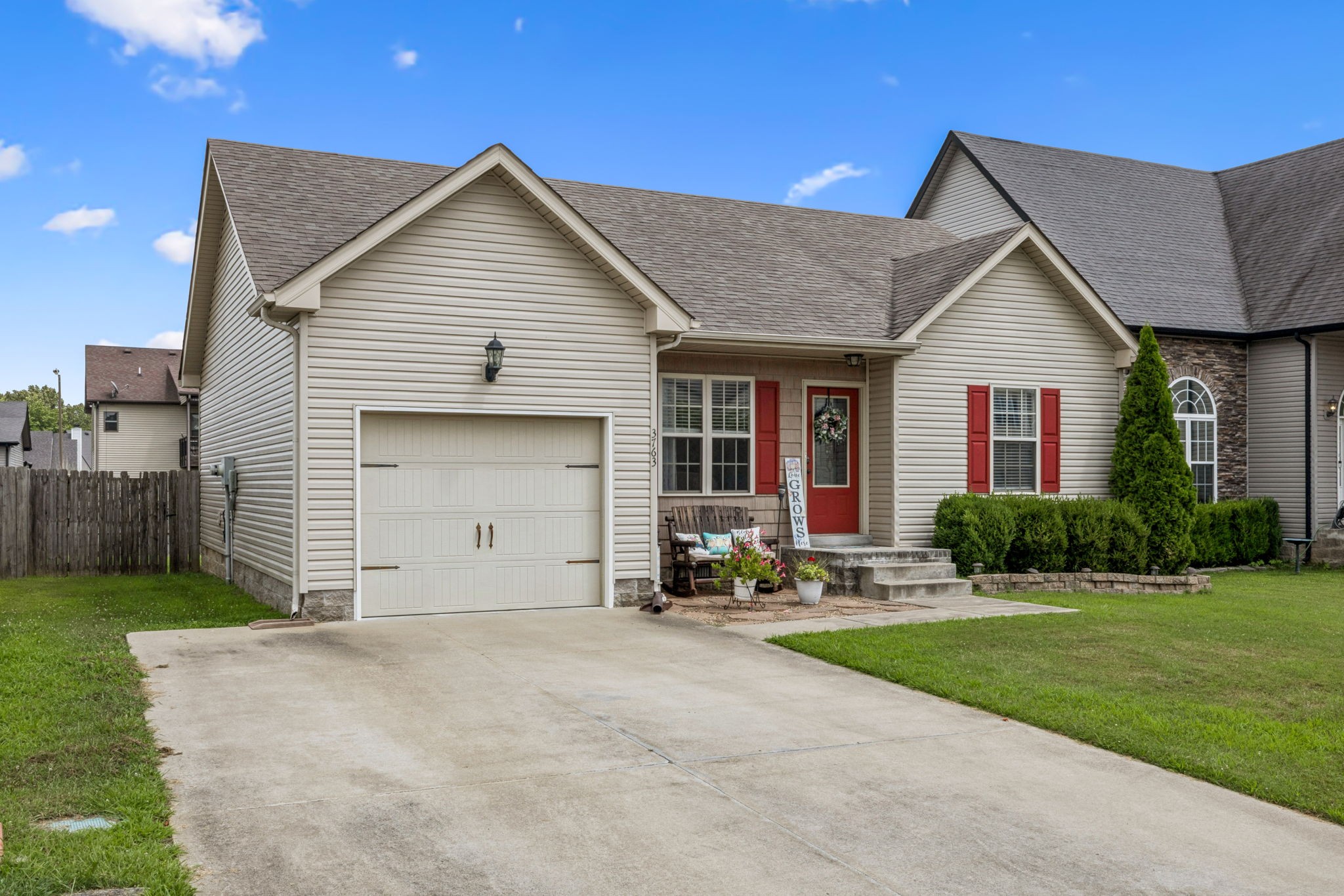 3763 Gray Fox Dr