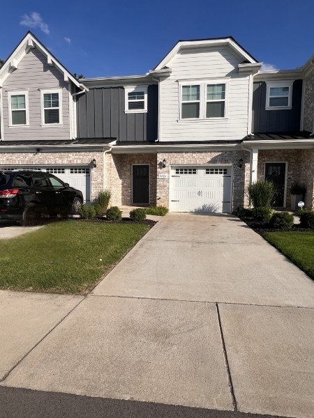 5727 Dockside Dr