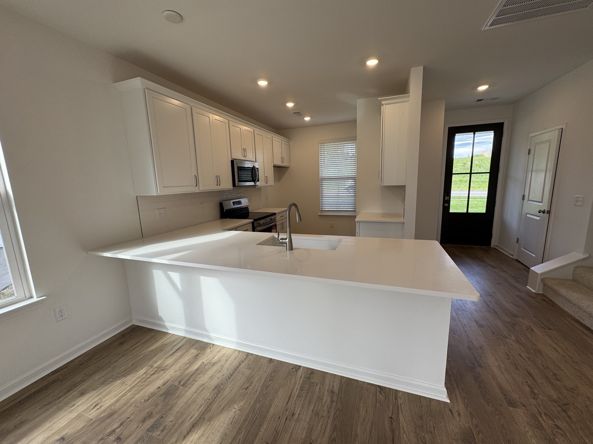 408 Blair Rd