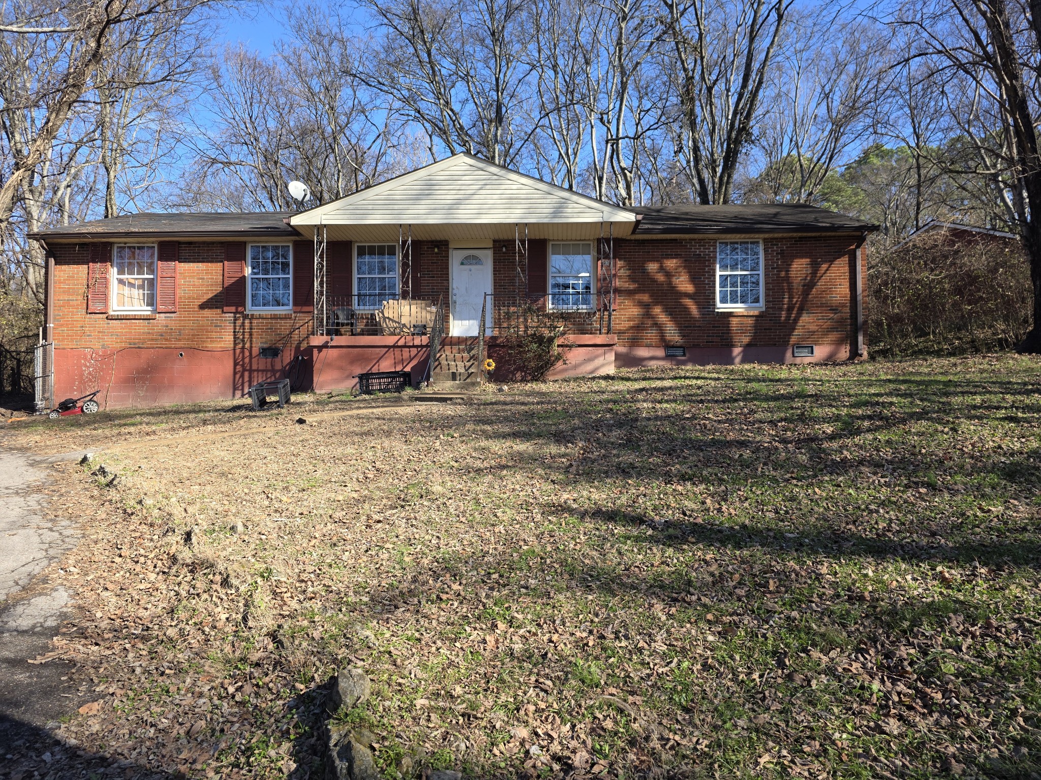 1000 Harold Dr
