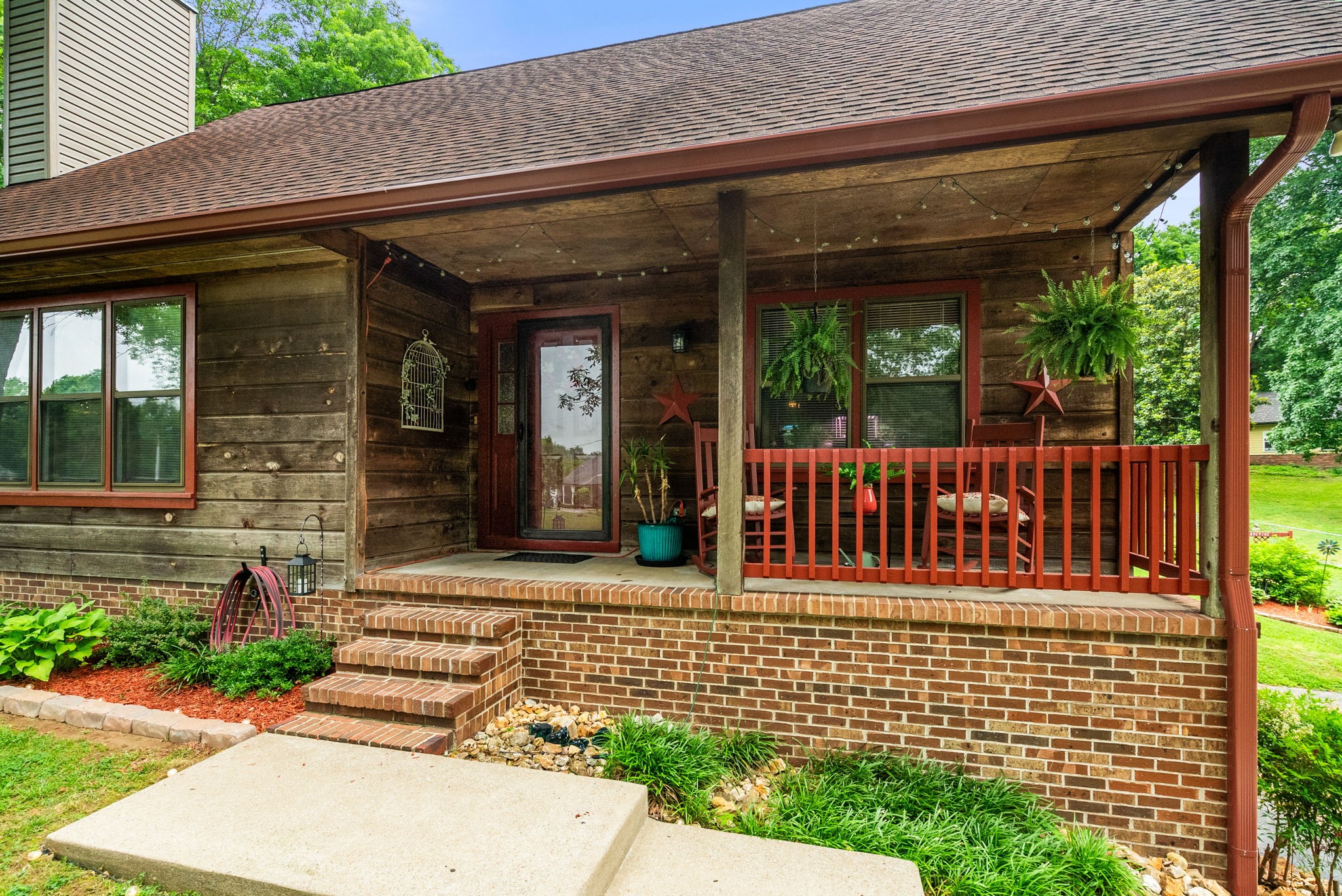 355 Marion Ct