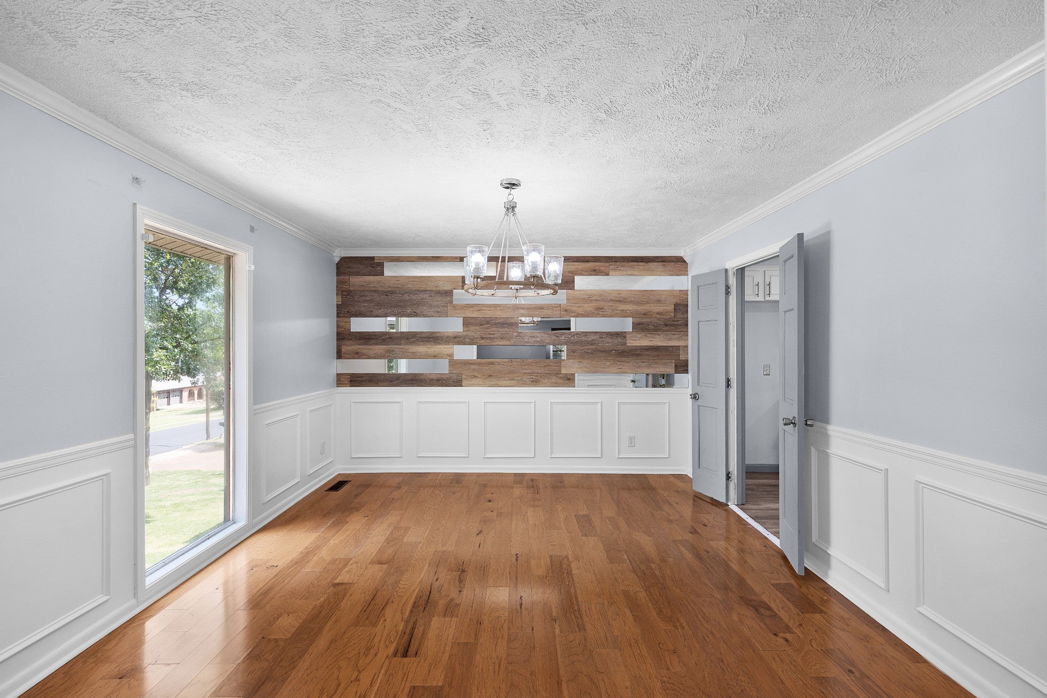 77 Hansford Pl - Photo 4