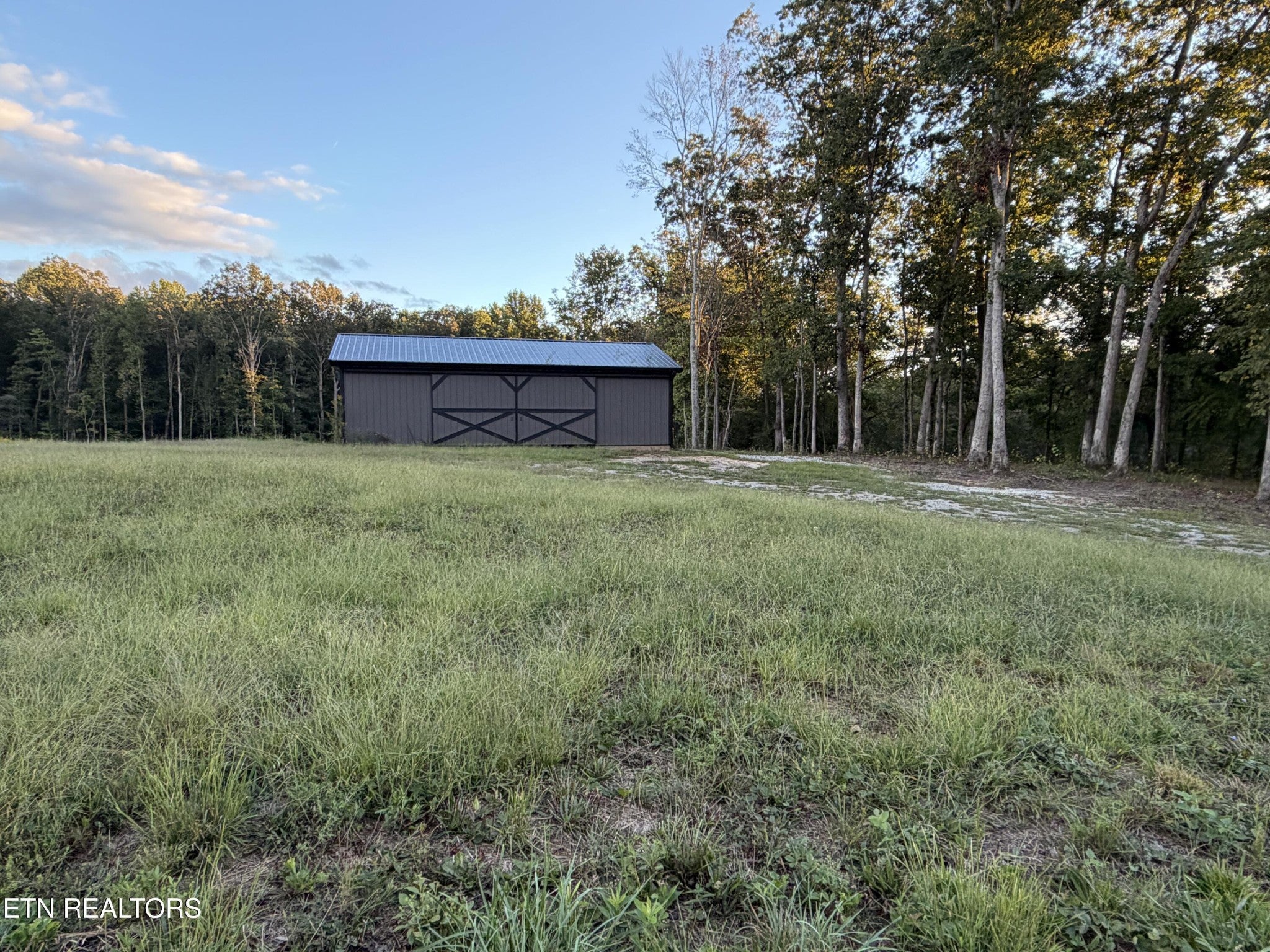 1 Taylor Place Rd