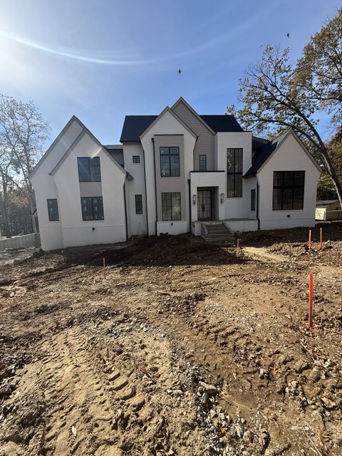 735 Richfield Dr Nashville TN 37205