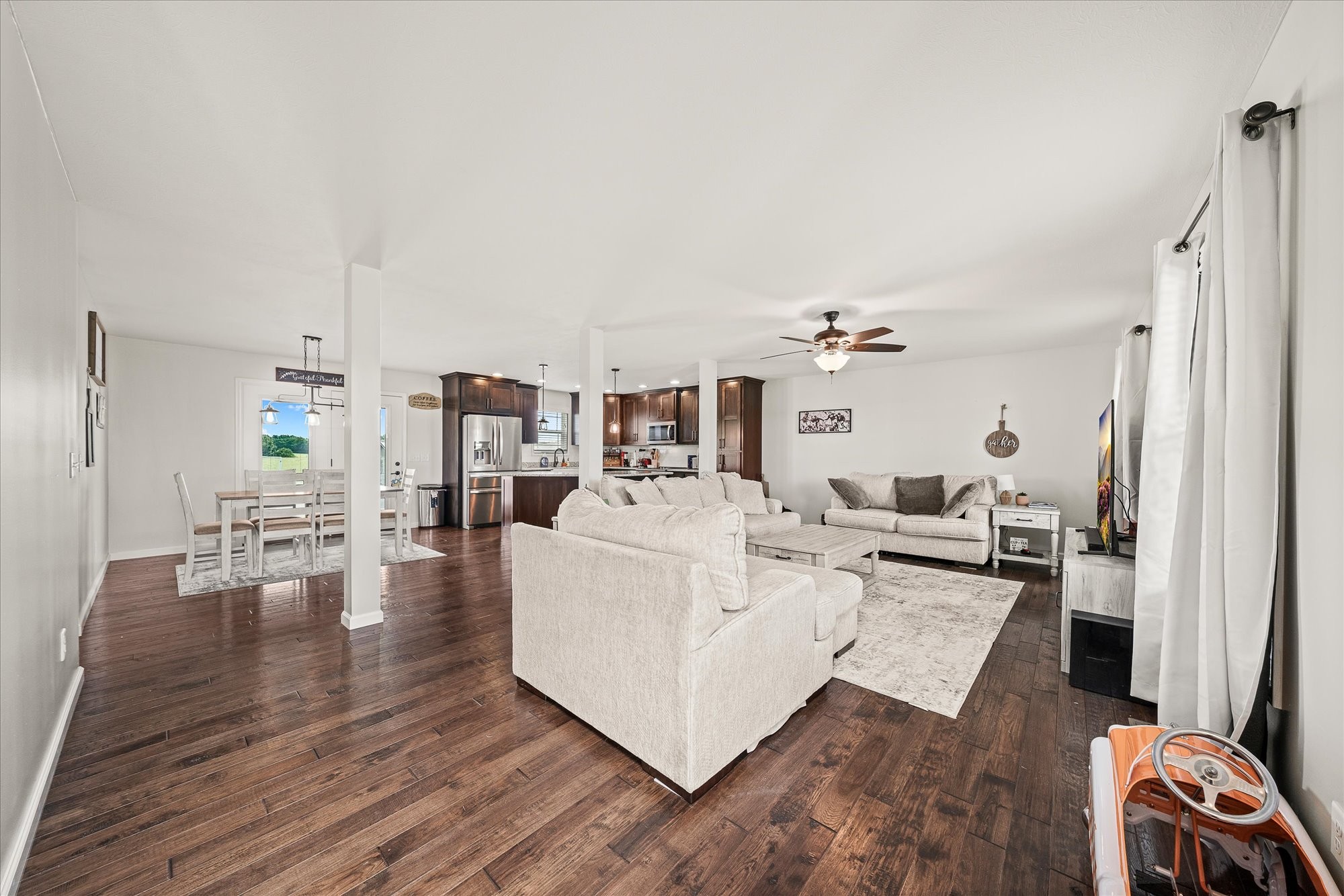 366 S Bunker Hill Rd