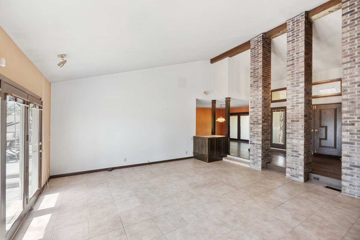 1012 Berwick Trl