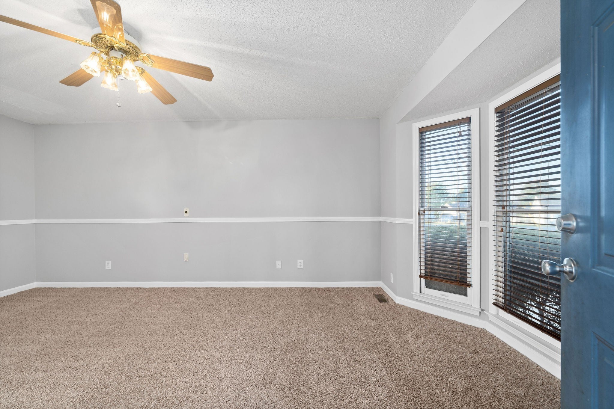 3737 Heather Dr