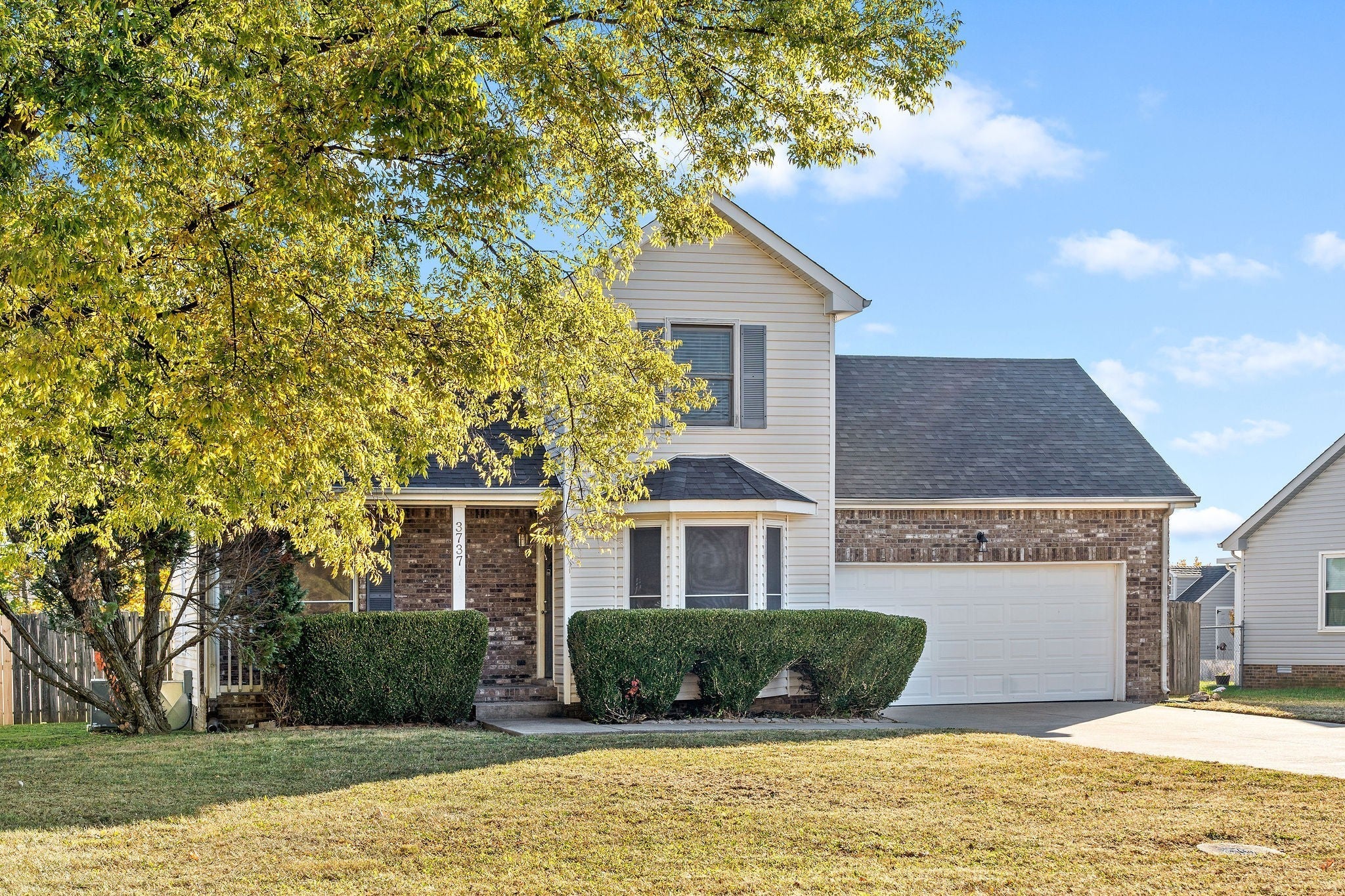 3737 Heather Dr