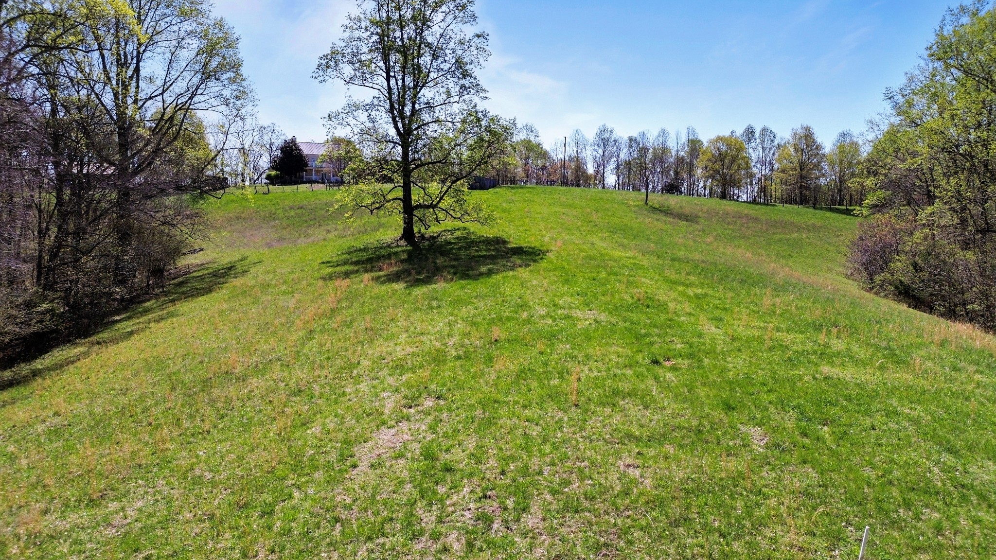 Columbia, Tennessee 38401, United States, 4 Bedrooms Bedrooms, ,4 BathroomsBathrooms,Residential,Active,111244