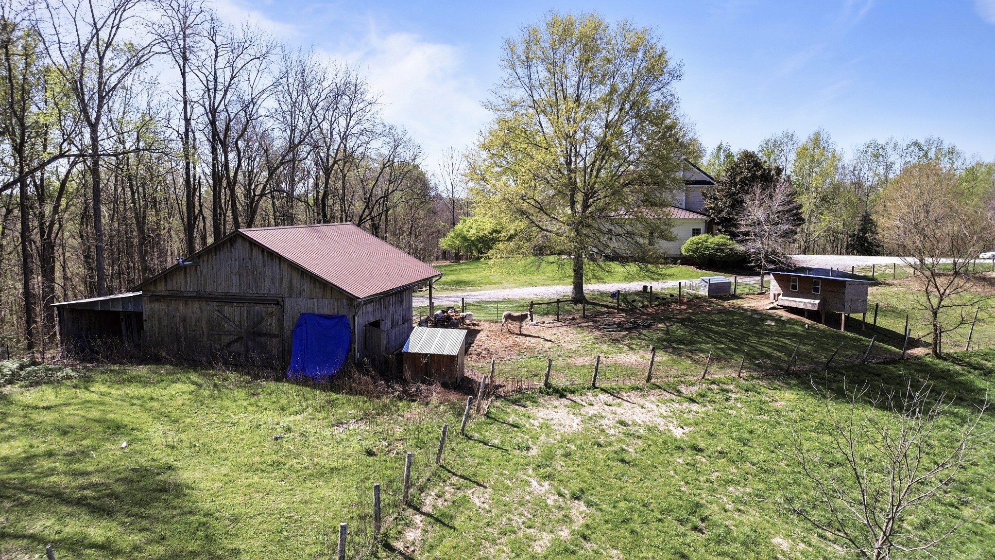 Columbia, Tennessee 38401, United States, 4 Bedrooms Bedrooms, ,4 BathroomsBathrooms,Residential,Active,111244