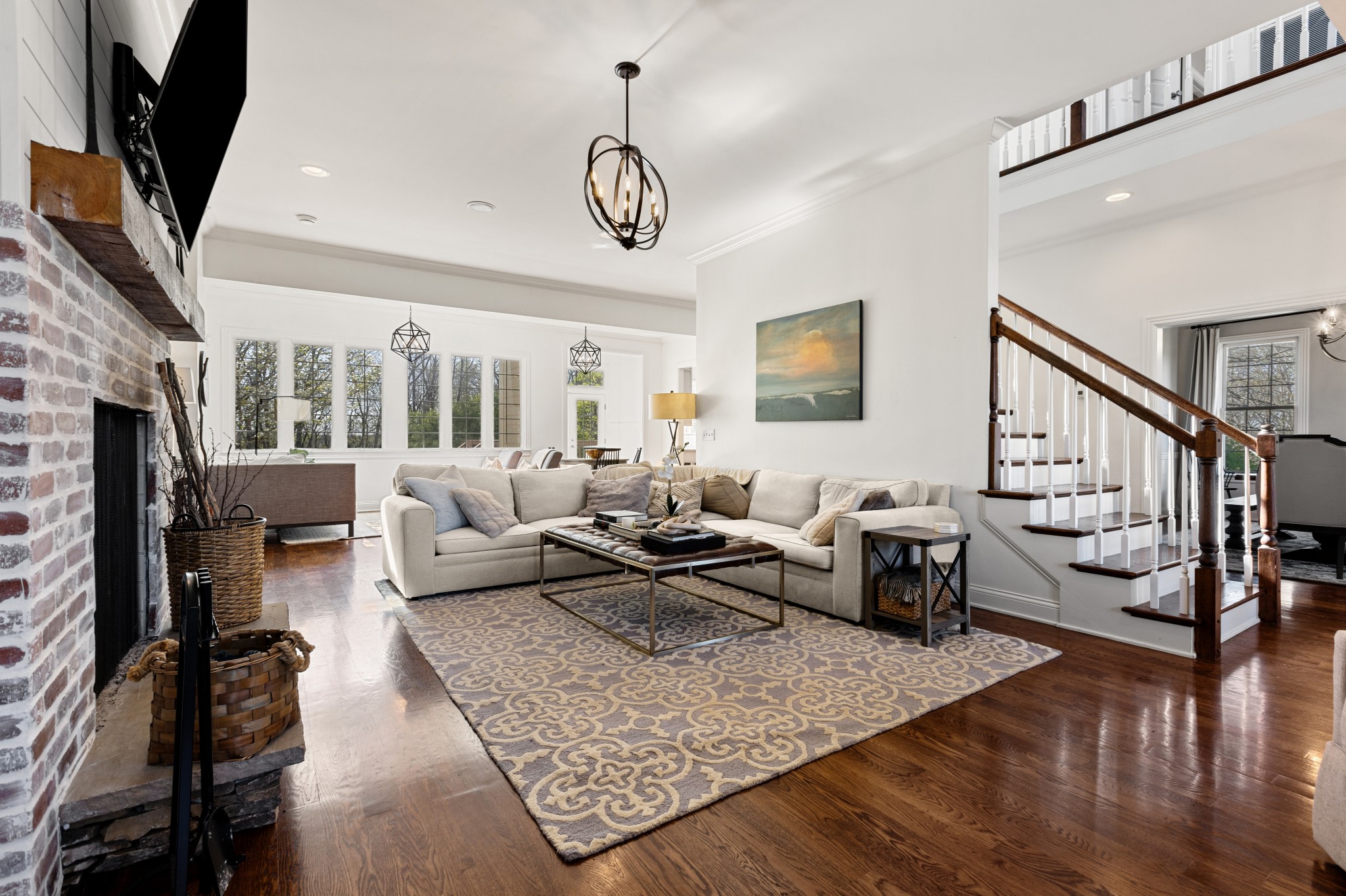 Columbia, Tennessee 38401, United States, 4 Bedrooms Bedrooms, ,4 BathroomsBathrooms,Residential,Active,111244