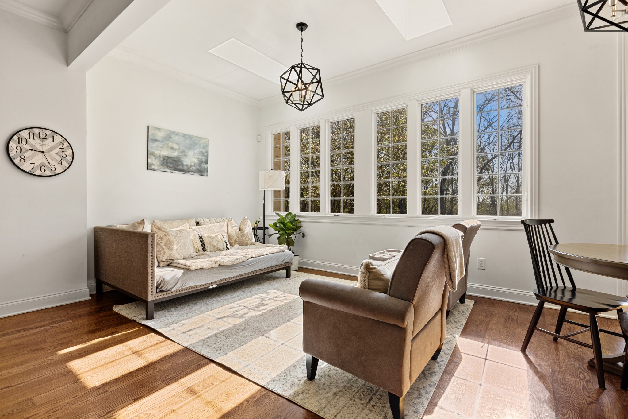 Columbia, Tennessee 38401, United States, 4 Bedrooms Bedrooms, ,4 BathroomsBathrooms,Residential,Active,111244