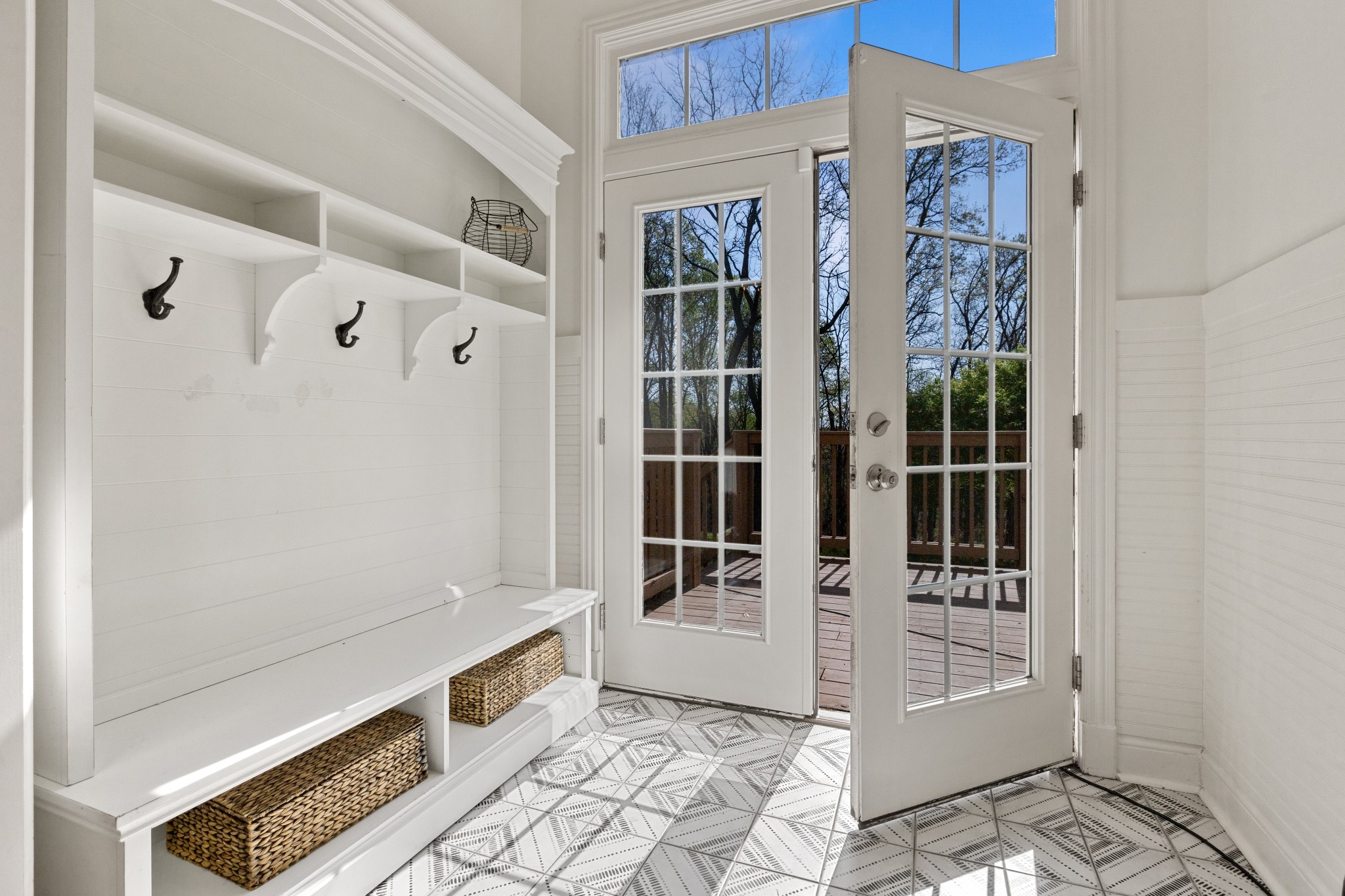 Columbia, Tennessee 38401, United States, 4 Bedrooms Bedrooms, ,4 BathroomsBathrooms,Residential,Active,111244