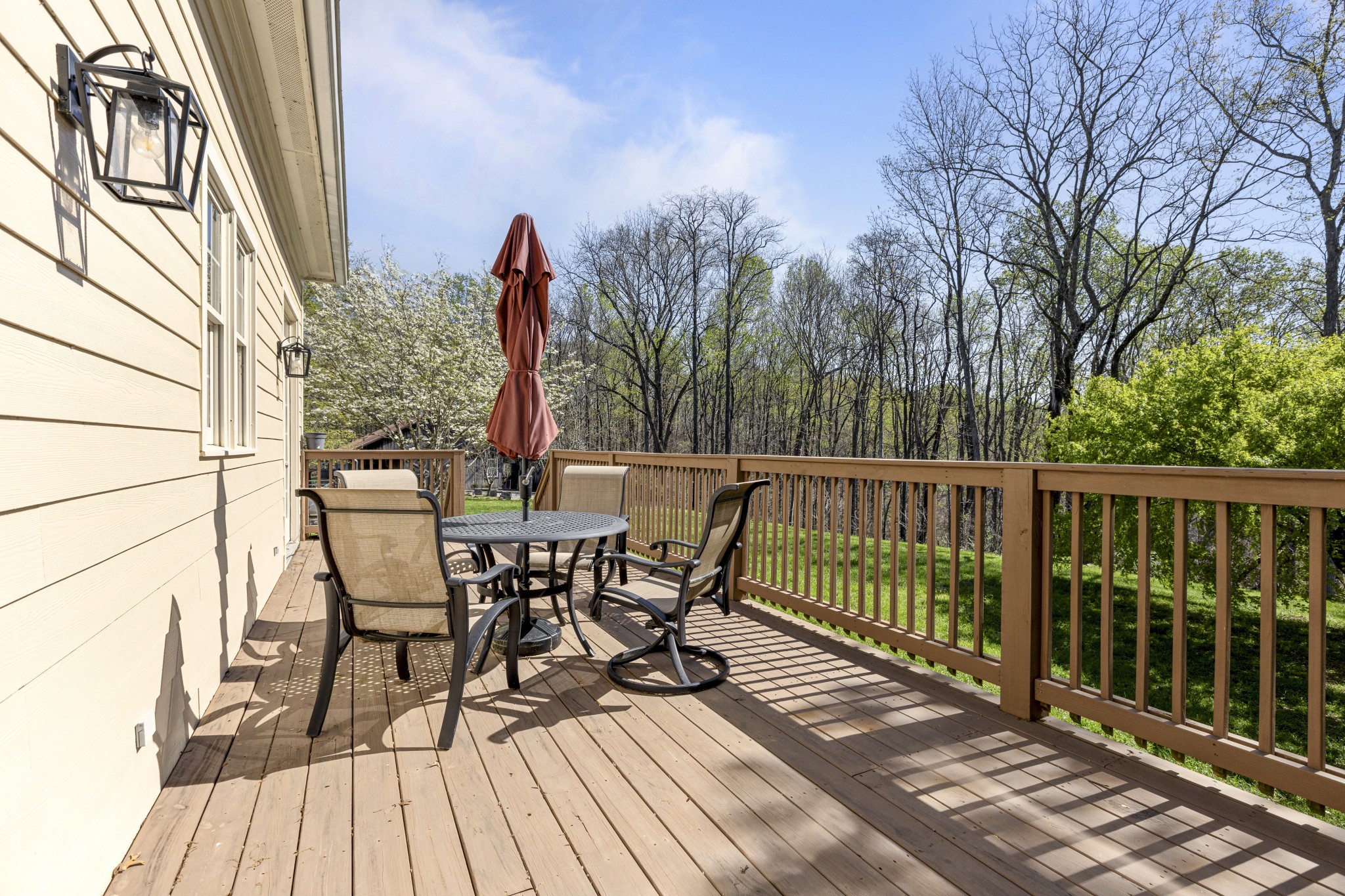 Columbia, Tennessee 38401, United States, 4 Bedrooms Bedrooms, ,4 BathroomsBathrooms,Residential,Active,111244