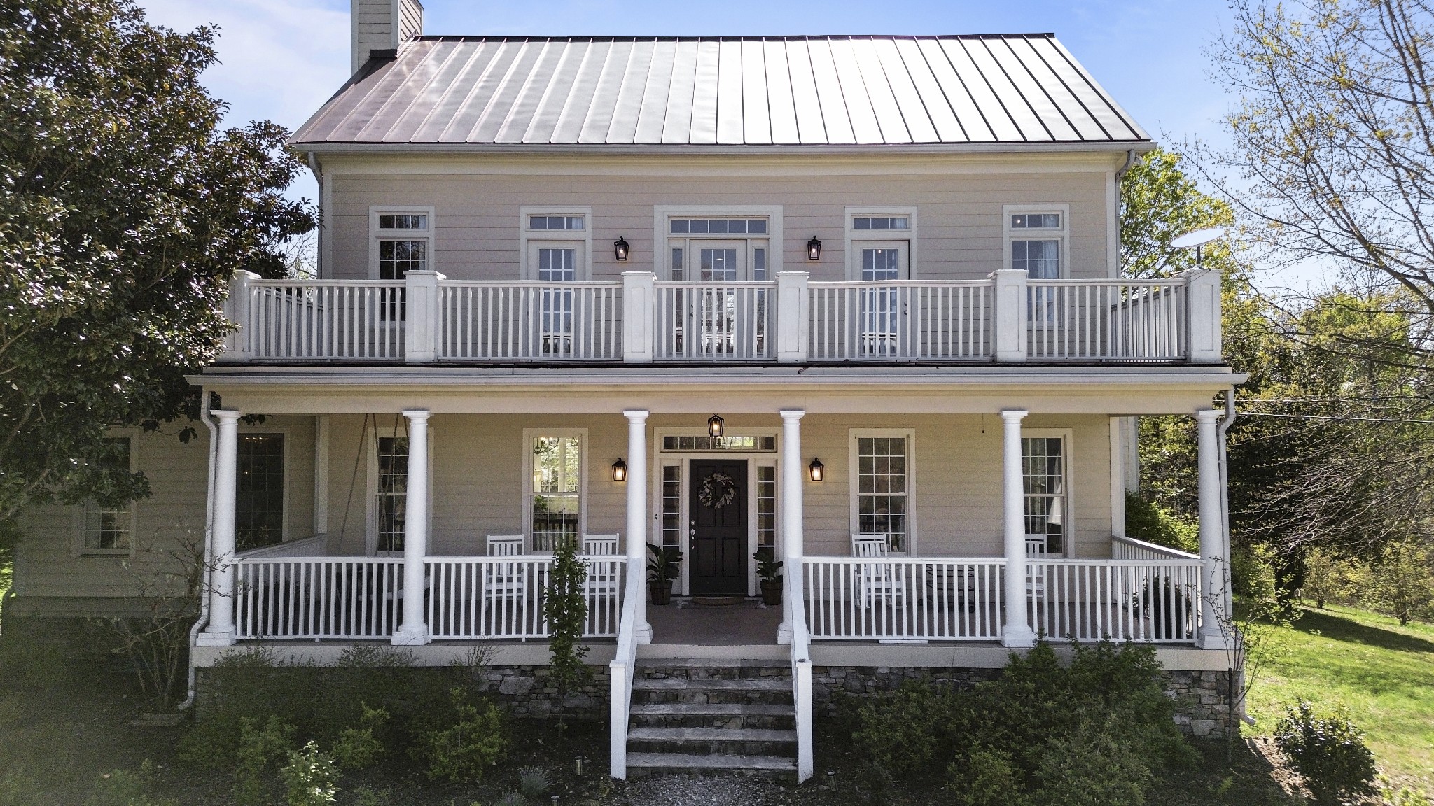 Columbia, Tennessee 38401, United States, 4 Bedrooms Bedrooms, ,4 BathroomsBathrooms,Residential,Active,111244