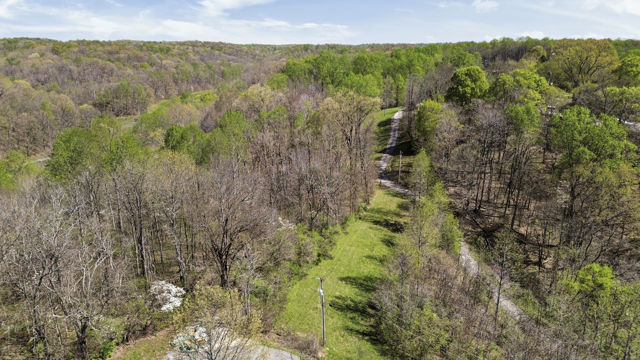 Columbia, Tennessee 38401, United States, 4 Bedrooms Bedrooms, ,4 BathroomsBathrooms,Residential,Active,111244