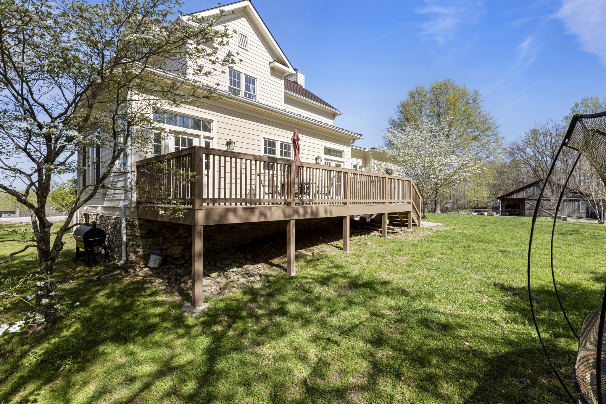 Columbia, Tennessee 38401, United States, 4 Bedrooms Bedrooms, ,4 BathroomsBathrooms,Residential,Active,111244