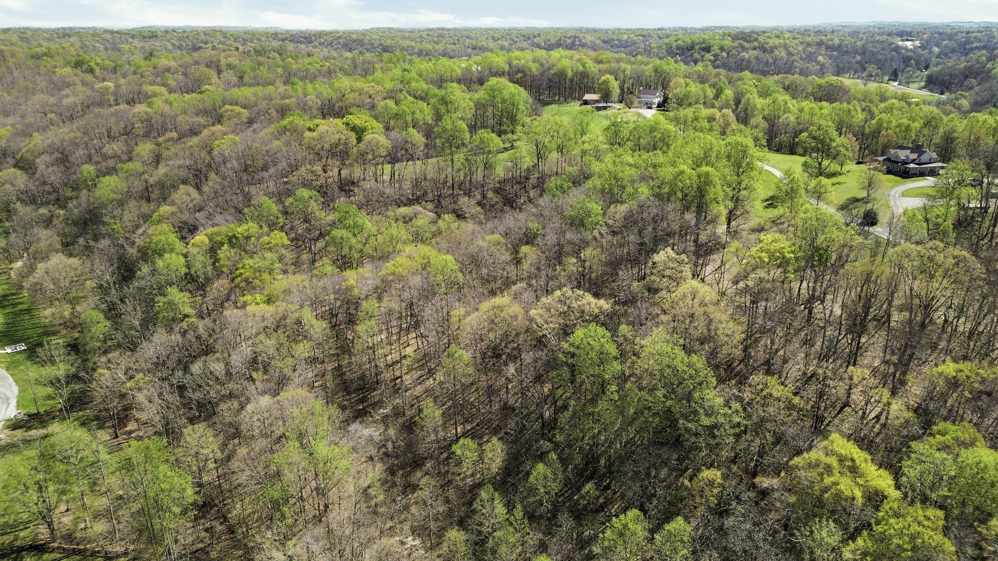 Columbia, Tennessee 38401, United States, 4 Bedrooms Bedrooms, ,4 BathroomsBathrooms,Residential,Active,111244