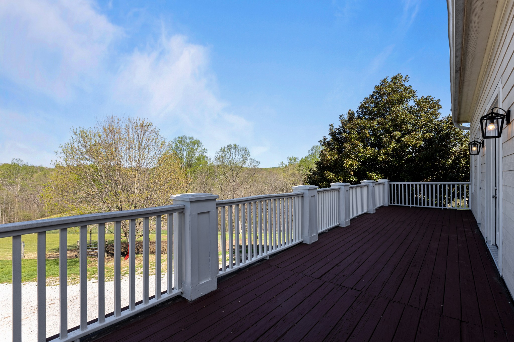 Columbia, Tennessee 38401, United States, 4 Bedrooms Bedrooms, ,4 BathroomsBathrooms,Residential,Active,111244