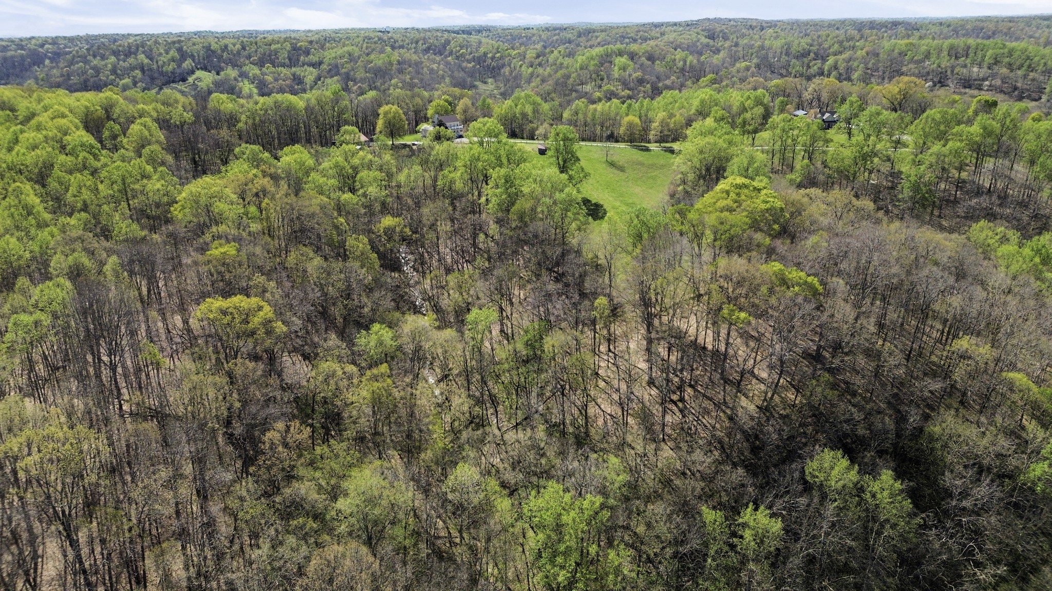 Columbia, Tennessee 38401, United States, 4 Bedrooms Bedrooms, ,4 BathroomsBathrooms,Residential,Active,111244