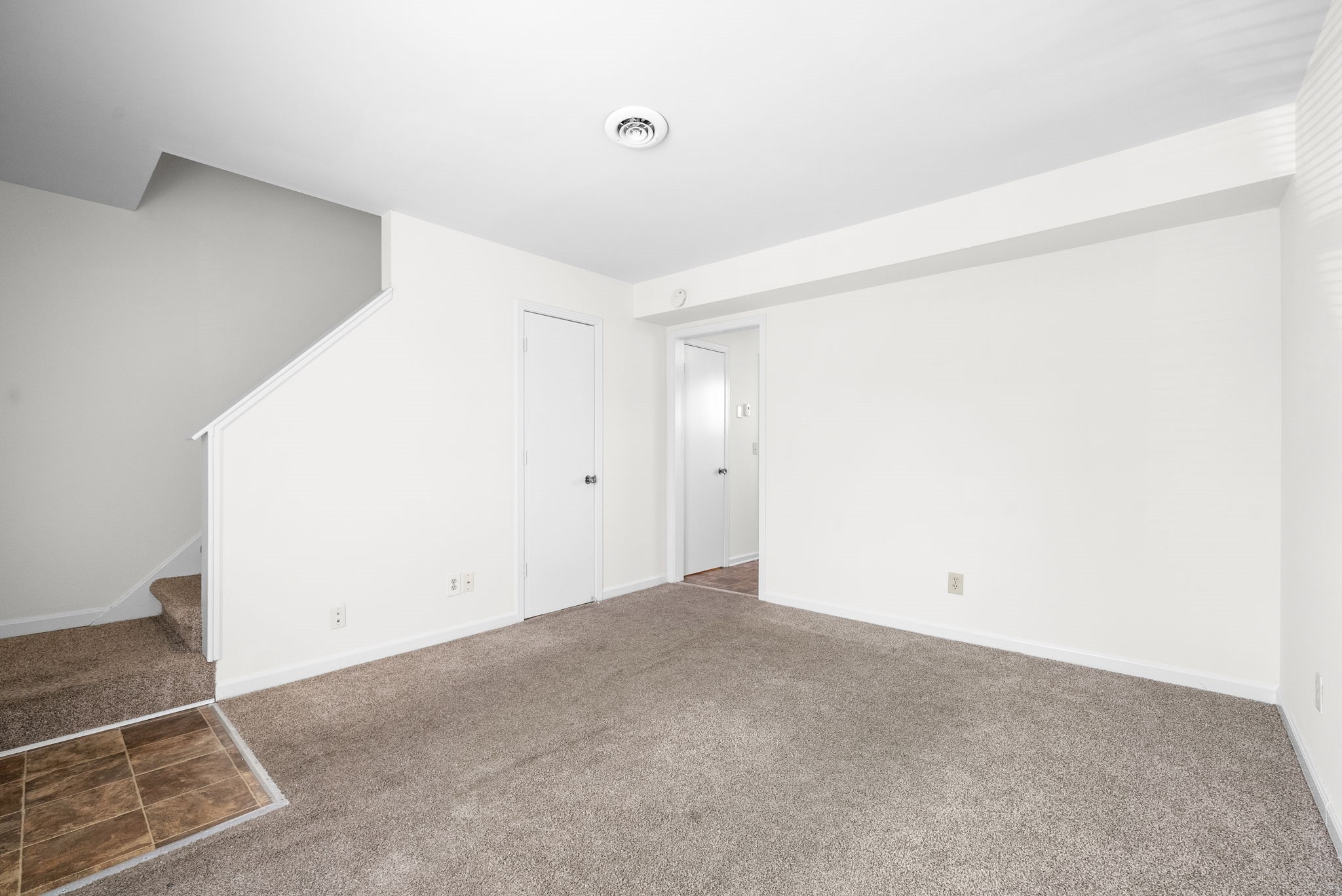 1500 W Knollwood Cir C