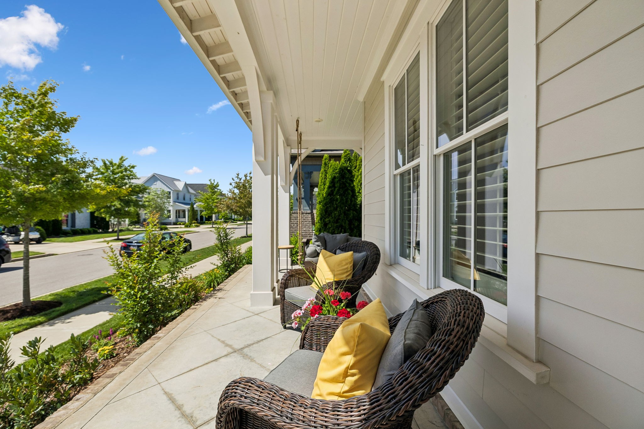 127 Glenrock Dr