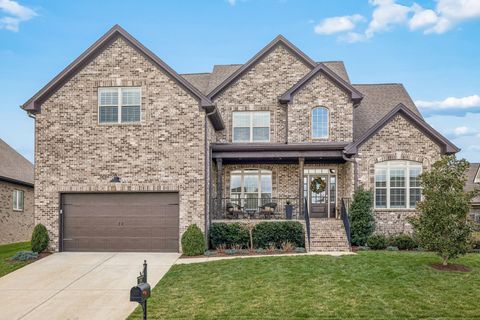 2993 Elkhorn Pl Spring Hill TN 37174