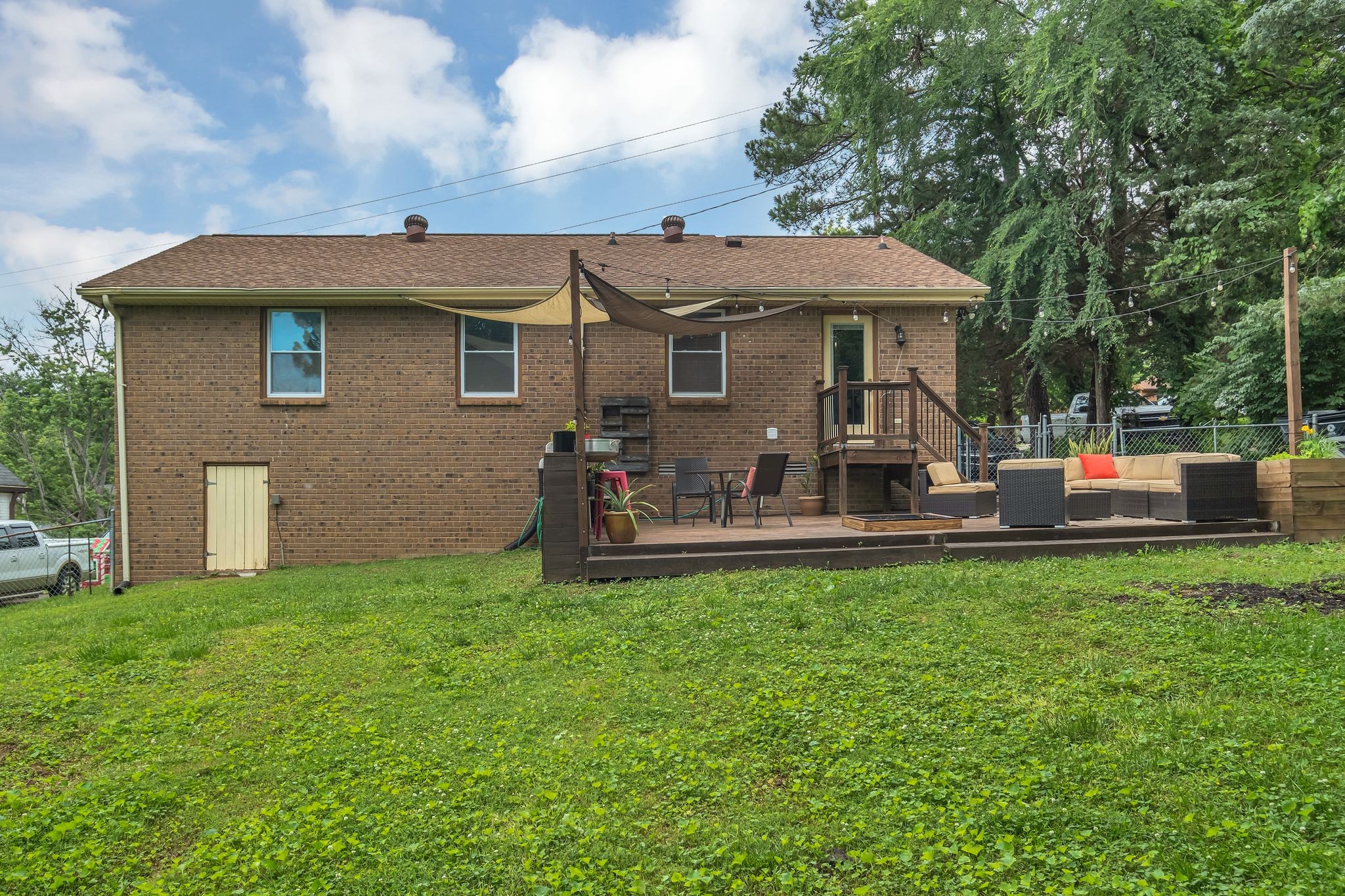 3309 Cedar Ridge Rd
