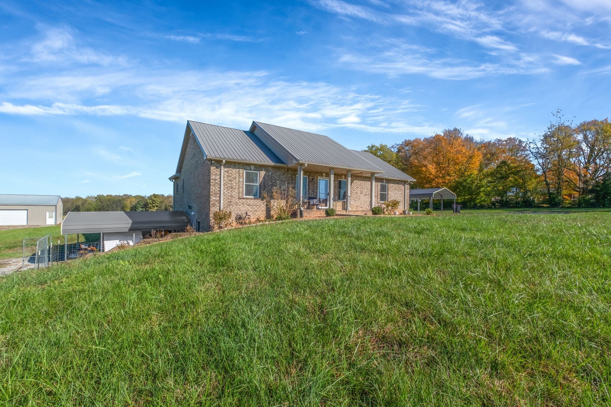 5440 Eugene Kennedy Ln