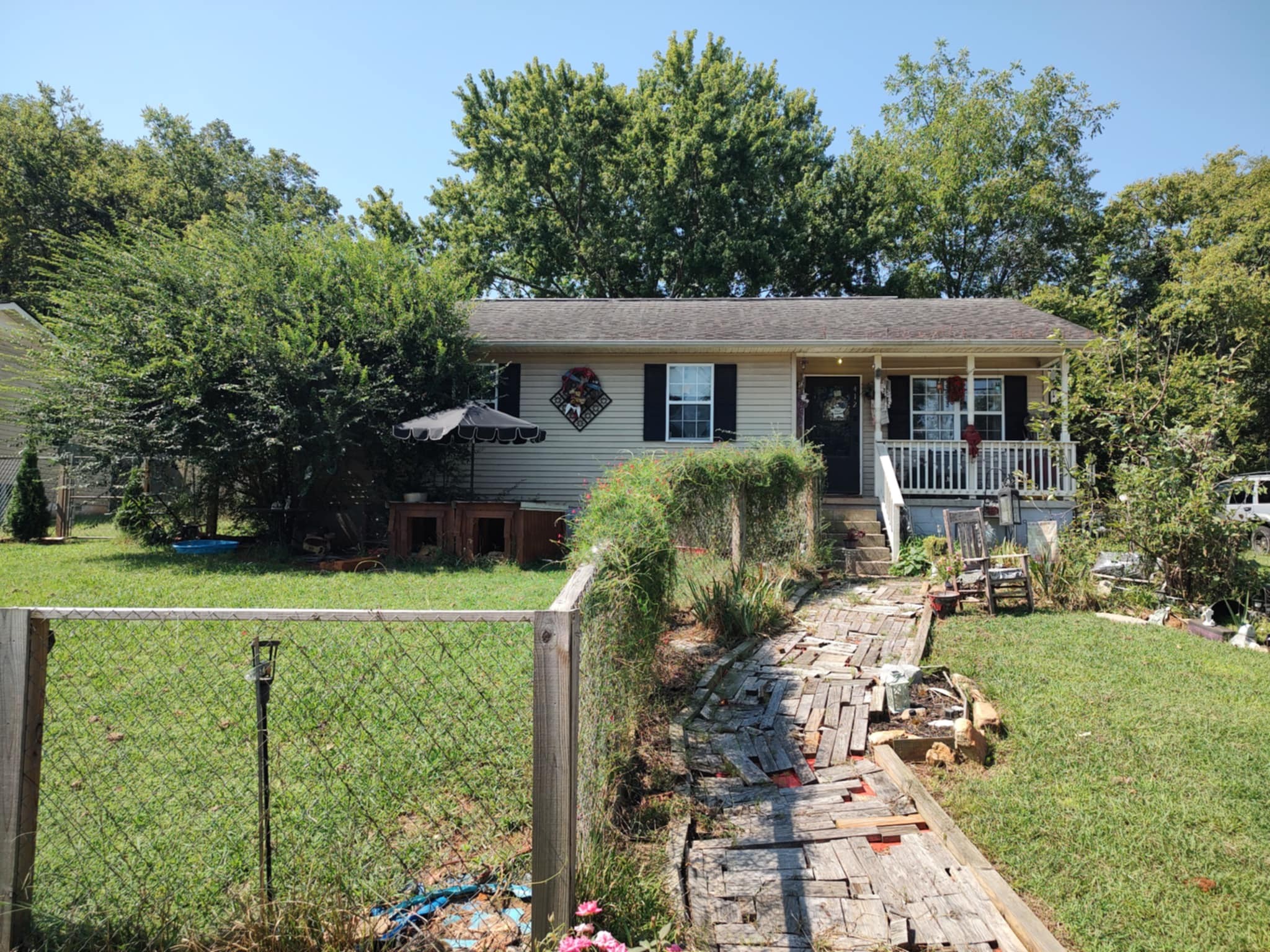 412 Rotary Dr